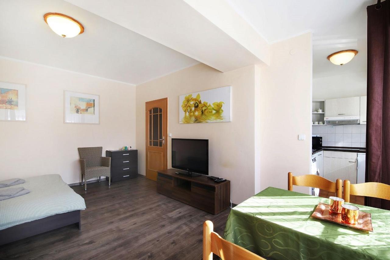 Lanovka Apartman Jáchymov Kültér fotó