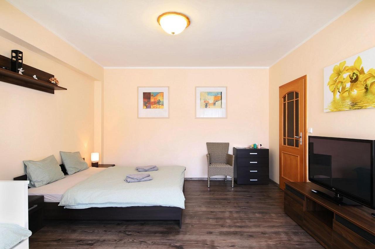 Lanovka Apartman Jáchymov Kültér fotó