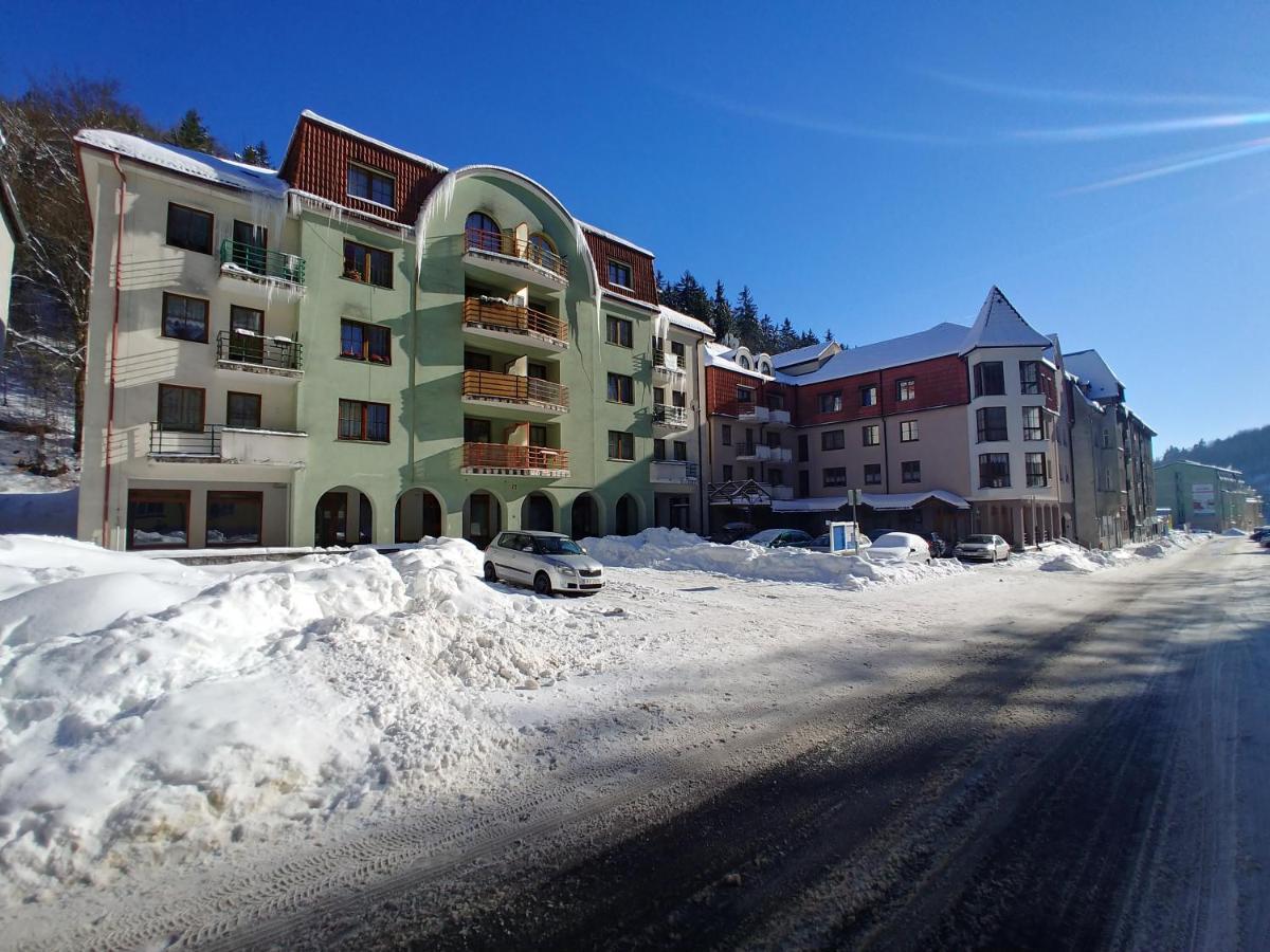 Lanovka Apartman Jáchymov Kültér fotó