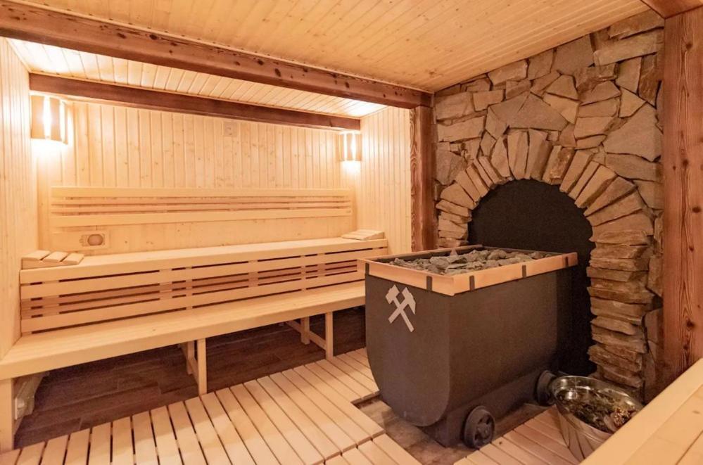 Lanovka Apartman Jáchymov Kültér fotó